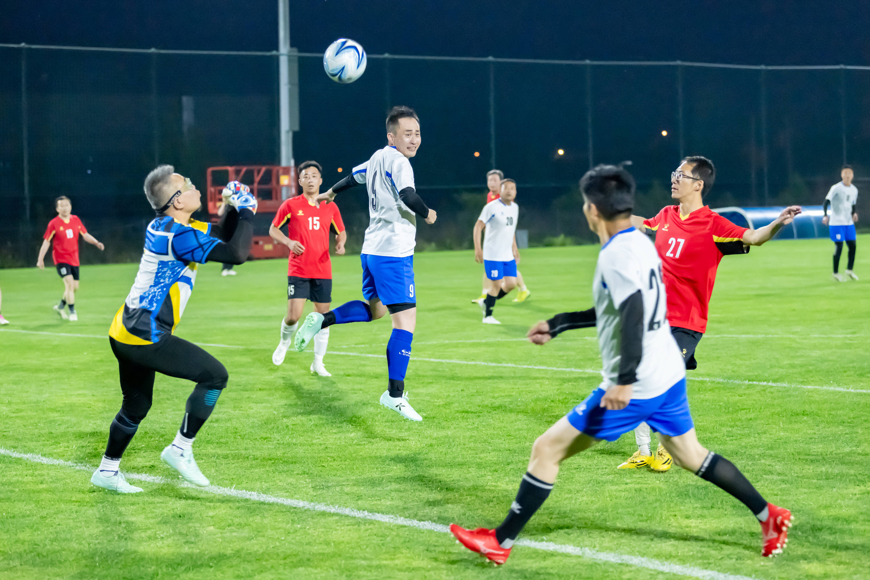 证明他不仅 证明他不仅