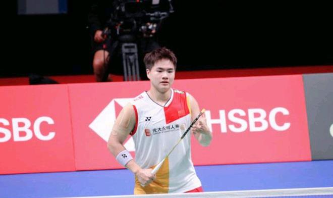 体对抗更直 体对抗更直